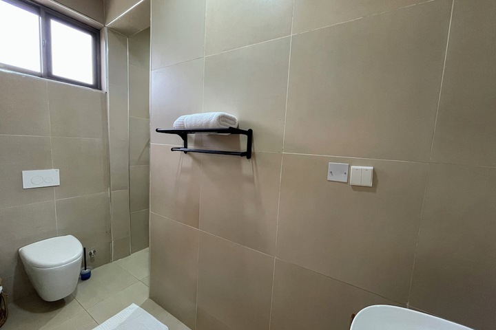 Room 34 of 45