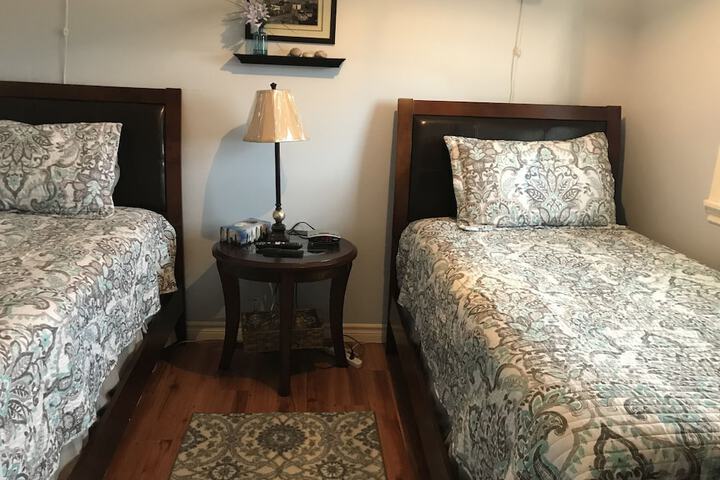 Room 18 of 40