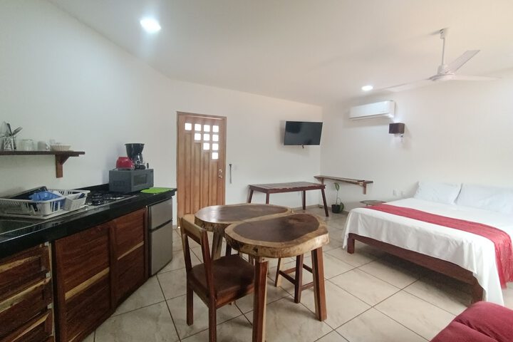 Room 4 of 231