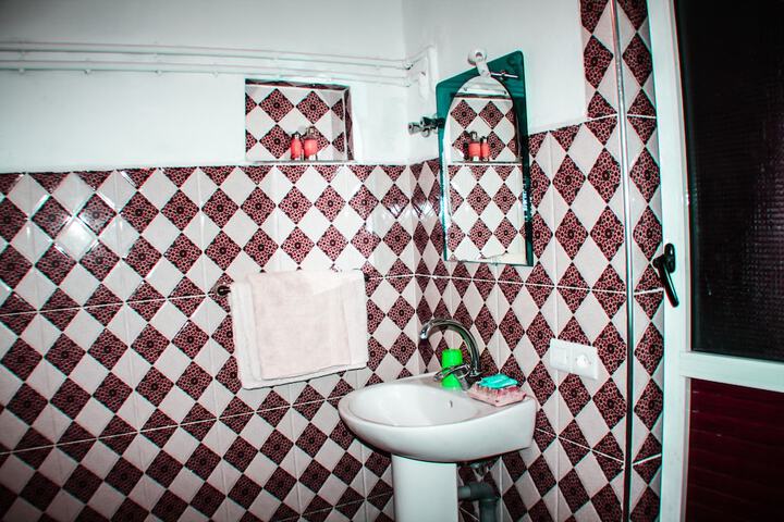 Room 15 of 23