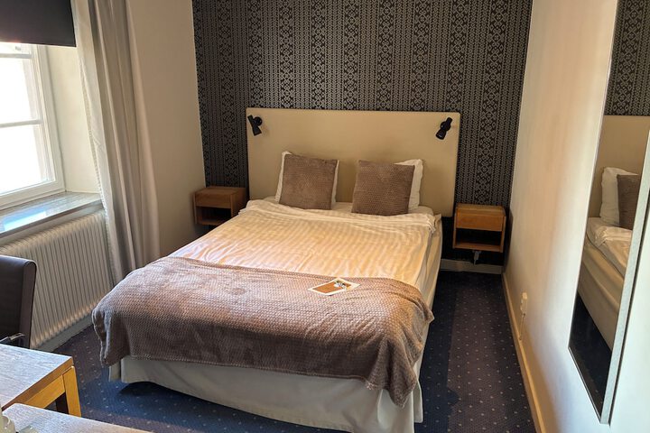 Room 29 of 84