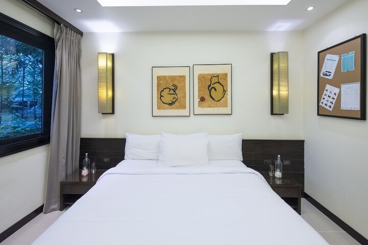 Room 15 of 46