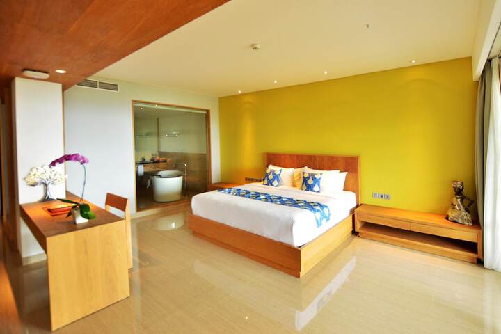 Room 19 of 108
