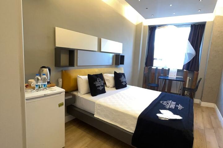 Room 38 of 85