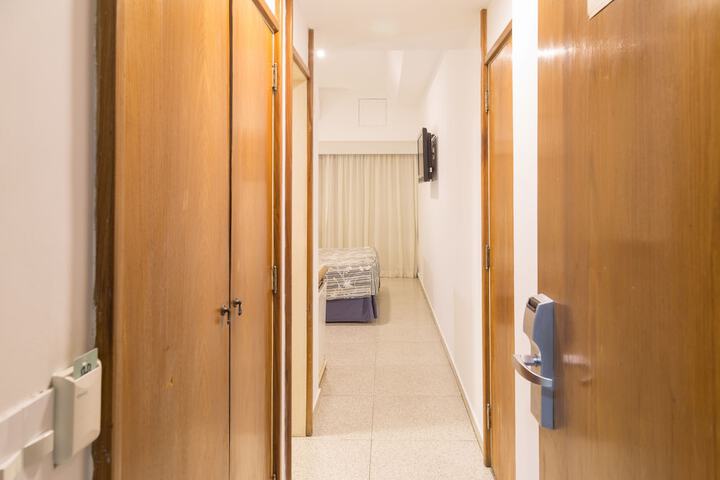 Room 22 of 109