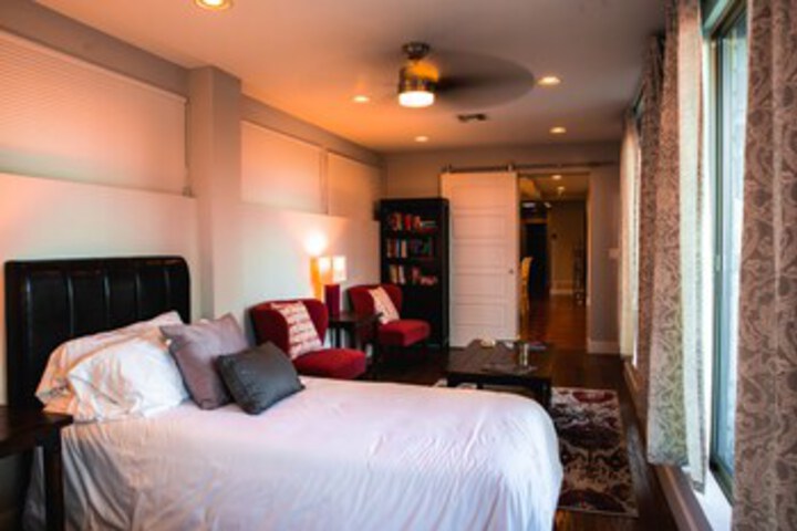 Room 42 of 54