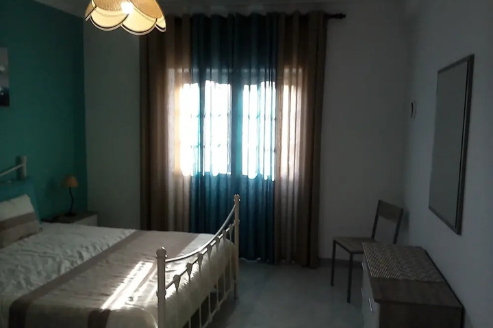 Room 4 of 22