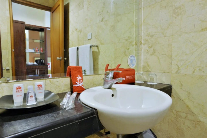 Bath Interior