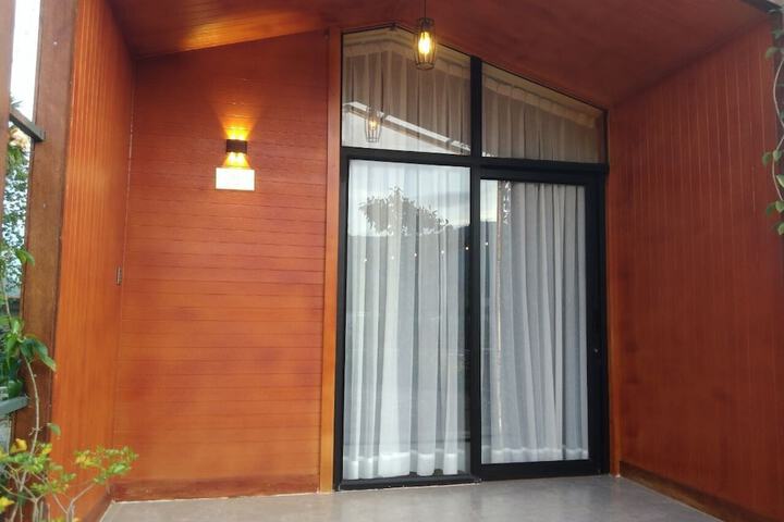Room 19 of 161