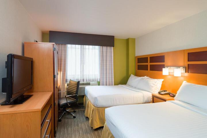Standard Double Bed (10 of 10)