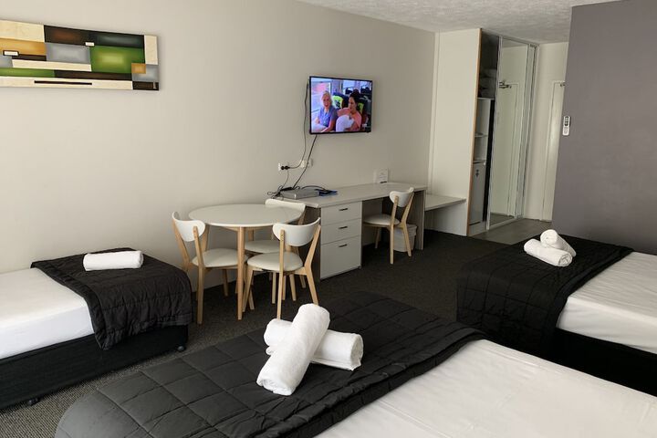 Room 70 of 136