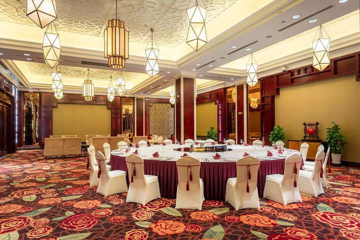 Ballroom/Hall 56 of 65