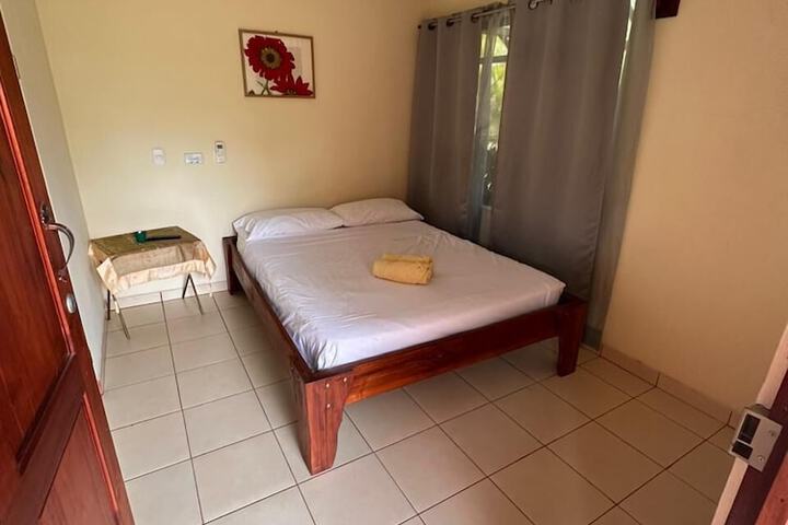 Room 2 of 7