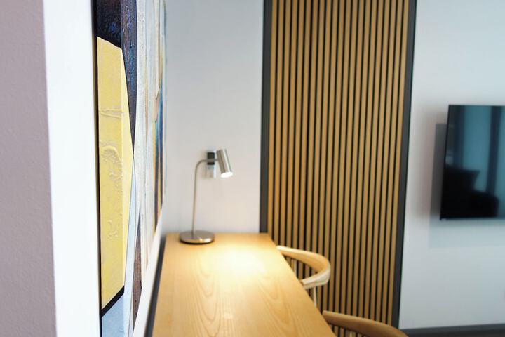 Room 46 of 158