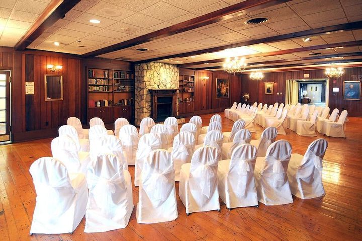 Indoor wedding