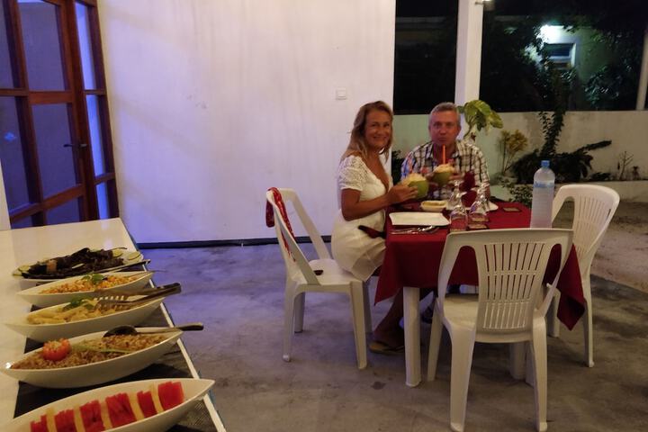 Dining 24 of 35
