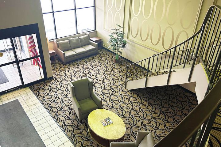Hotel Interior 4 of 24