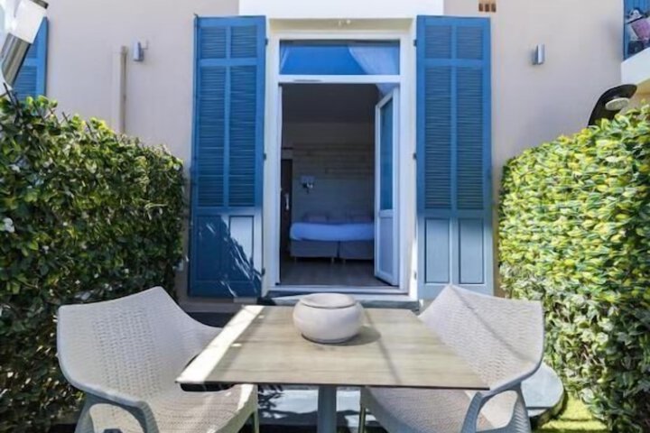Terrace/Patio 26 of 63