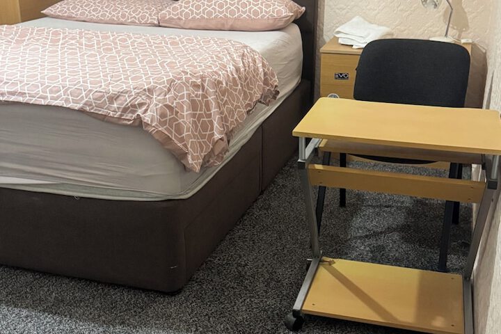 Room 14 of 40
