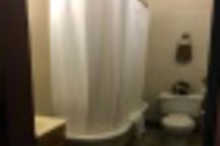 Room 135 of 240