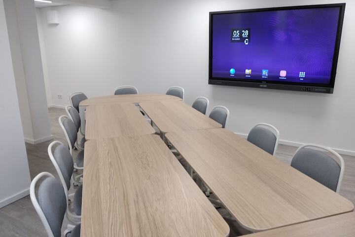 Meeting facility