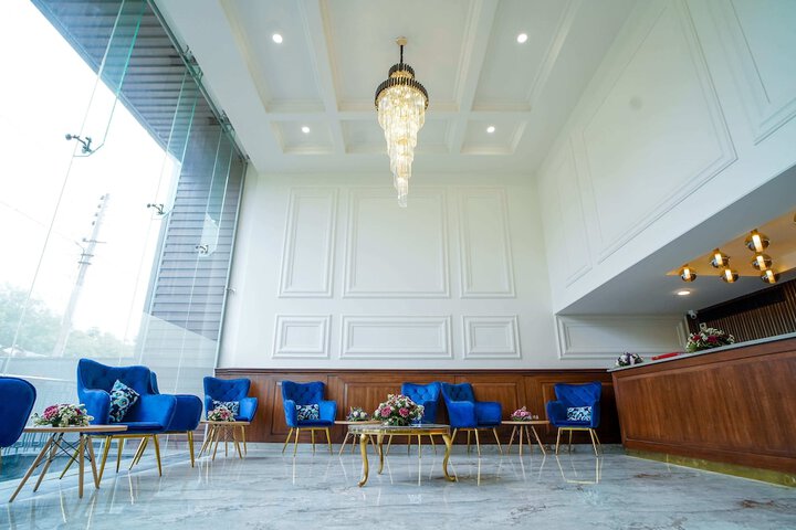 Hotel Interior 12 of 73