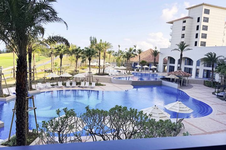 Pool 19 of 103