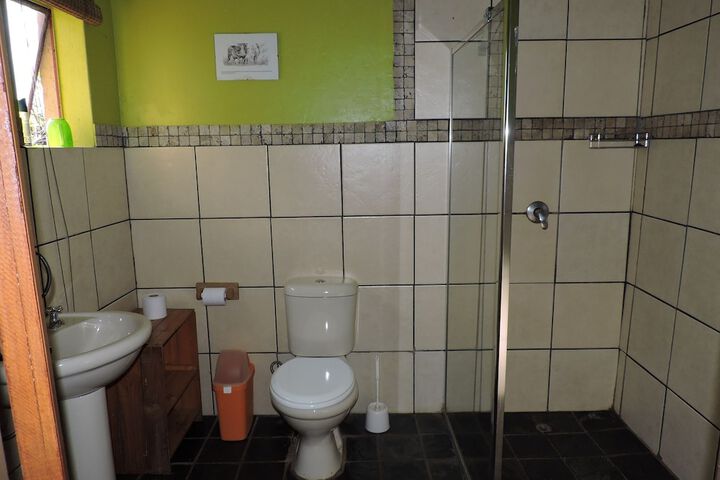 Room 14 of 27