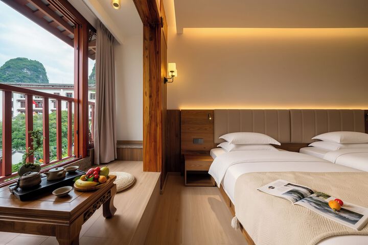 Room 28 of 89