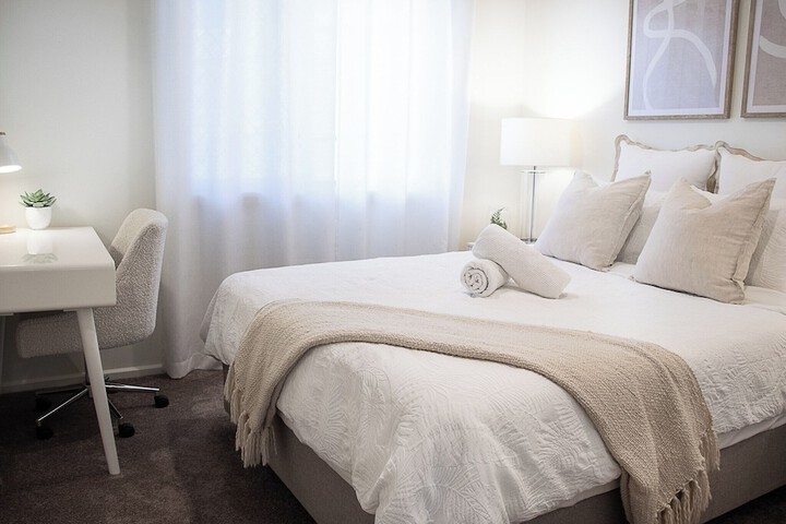 Room 3 of 23