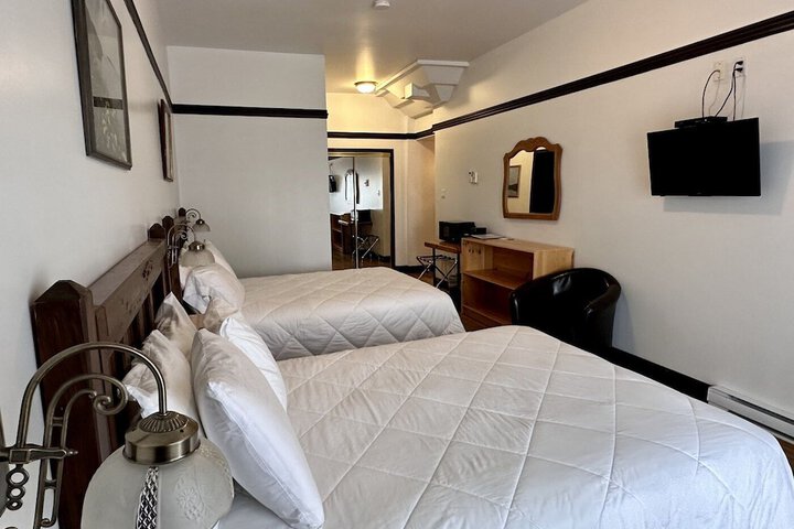 Room 40 of 81