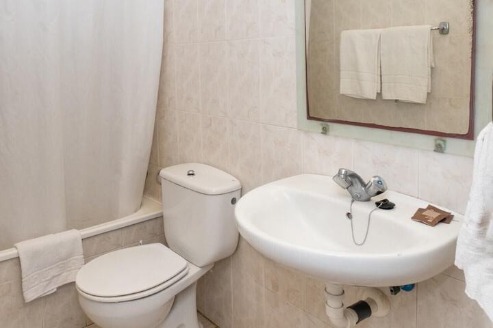 Clean Restrooms