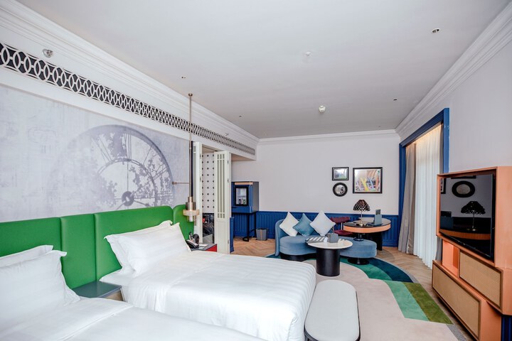 Room 19 of 127
