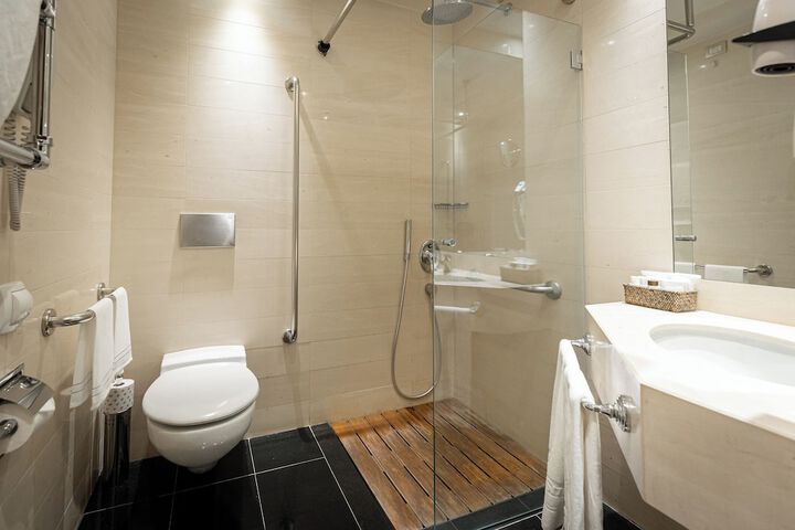 Bathroom Interior Photo