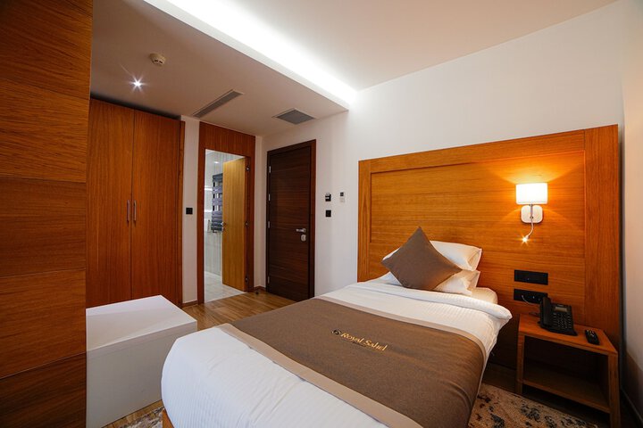 Room 16 of 56