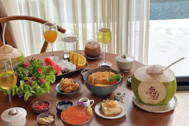 Breakfast/Coffee Service 170 of 254