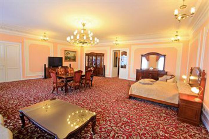 Room 60 of 67