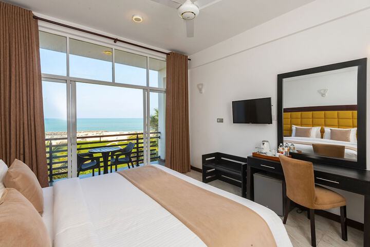 Room 21 of 46