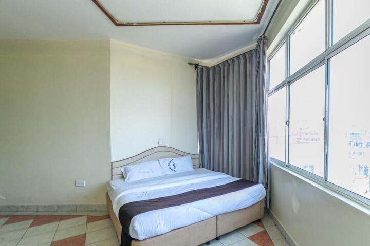 Room 16 of 45