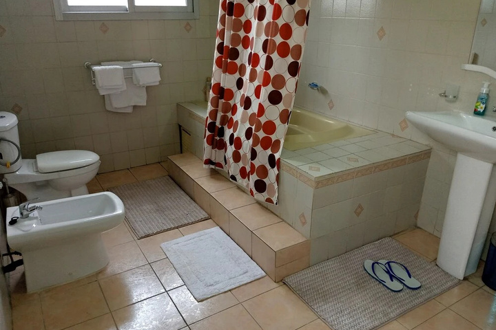 Room 7 of 15