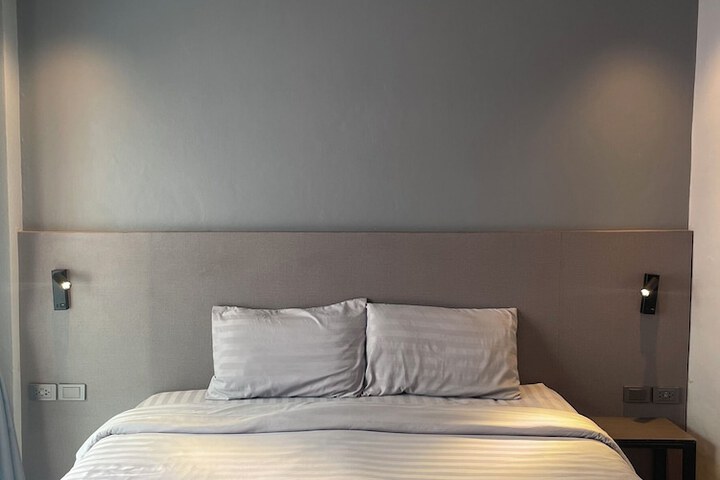 Room 12 of 45