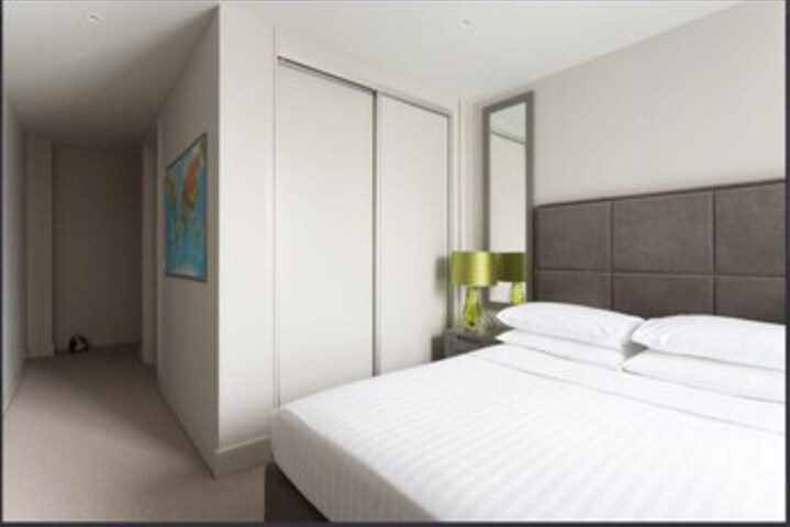 Room 21 of 21