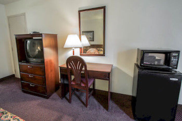 Room 21 of 51