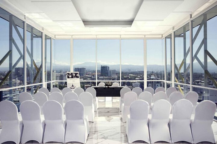 Indoor wedding