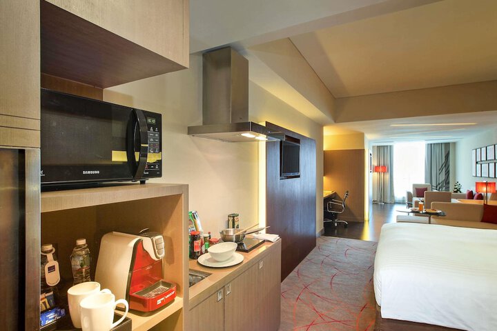 Room 30 of 127
