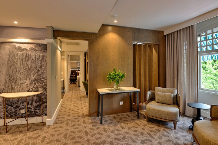 Room 18 of 130