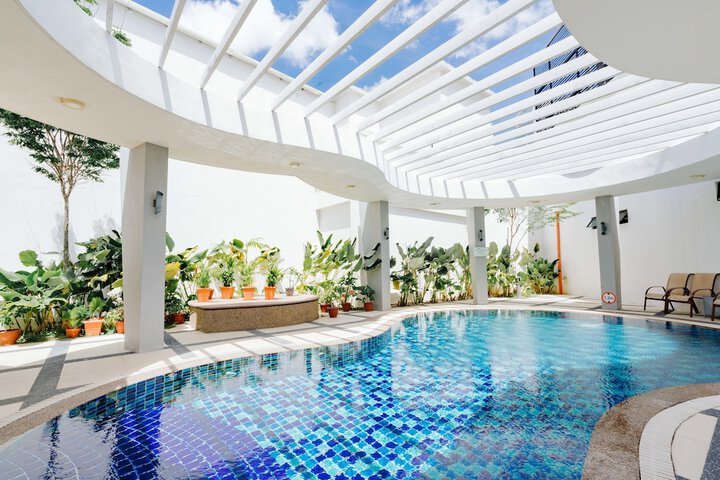 Pool 67 of 148