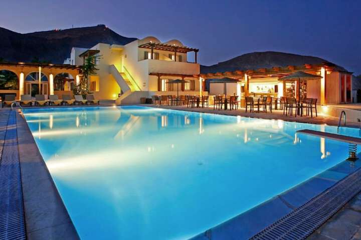 Pool 42 of 50