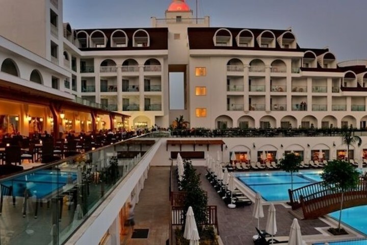 Hotel 70 of 73