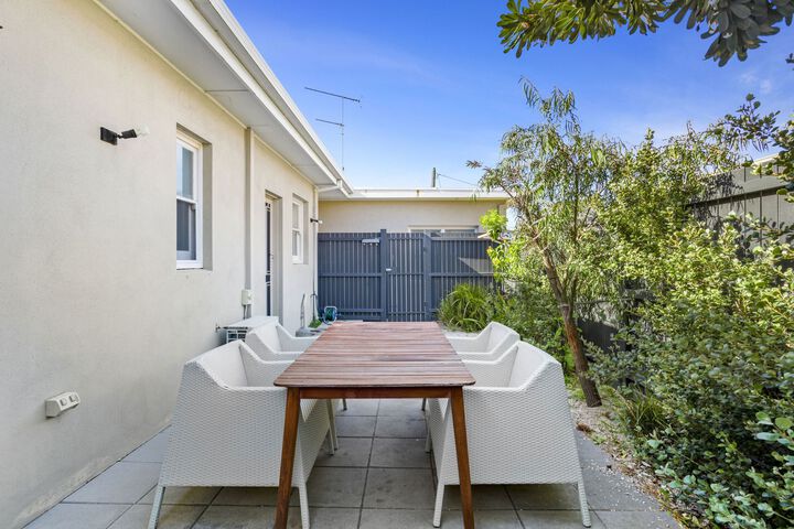 Terrace/Patio 11 of 12